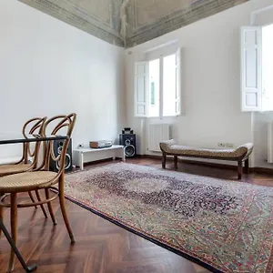  Apartment Independent Italy